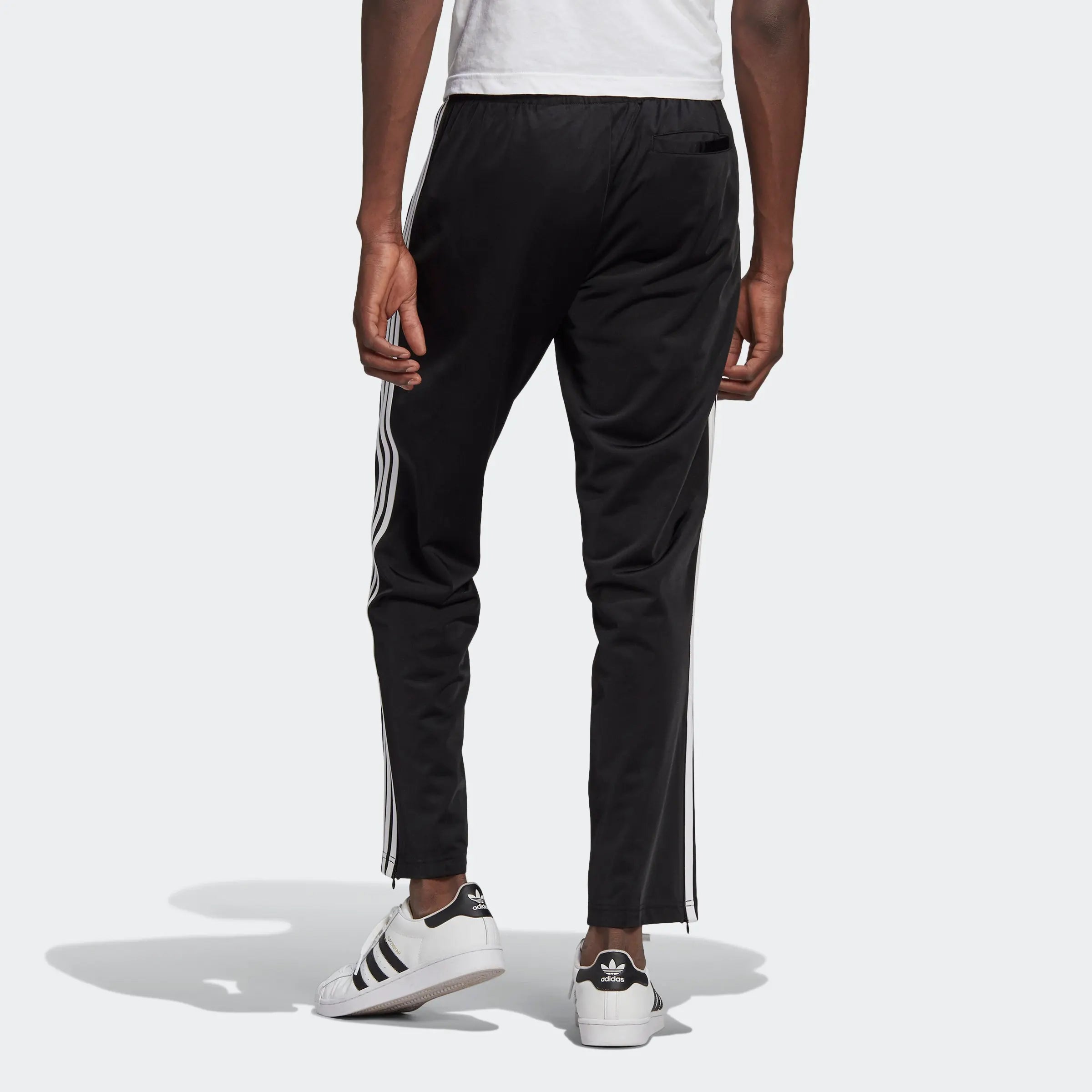 Sweatpants adidas Originals Firebird Loose Track Pants IP0635 | FLEXDOG