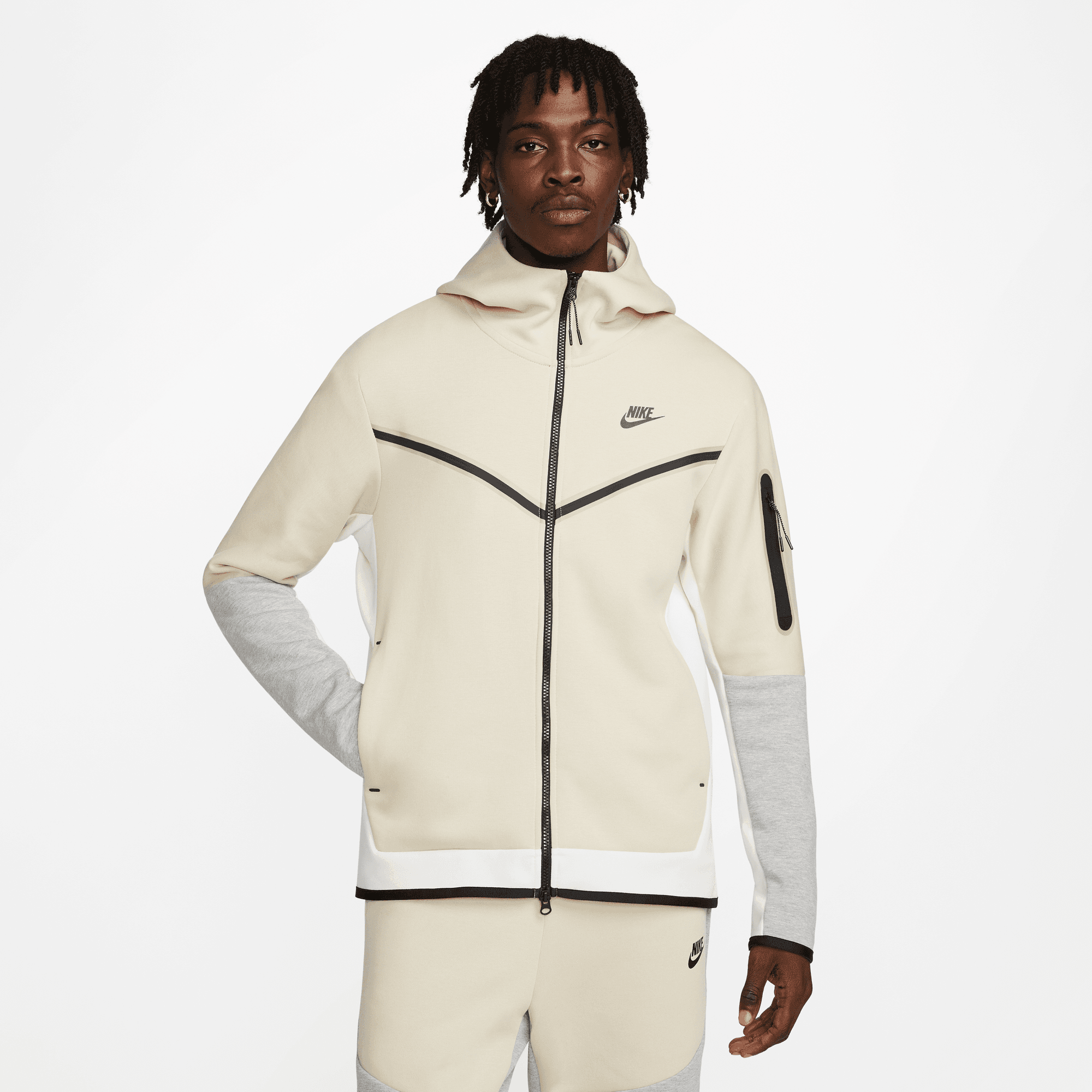 Nike Sportswear Tech Fleece Full-Zip Beige Hoodie Nike