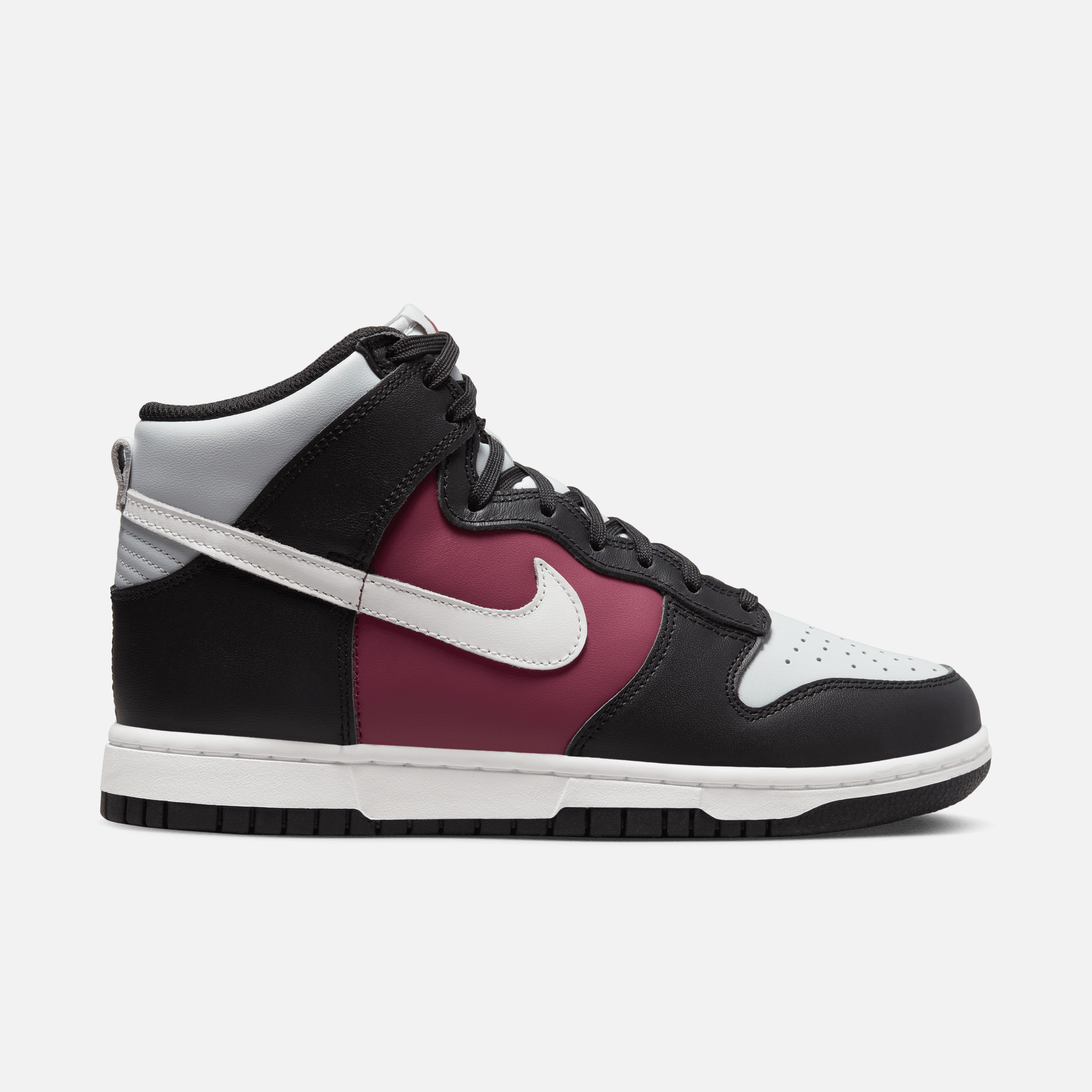 Nike Women's Dunk High Black Summit White – Puffer Reds