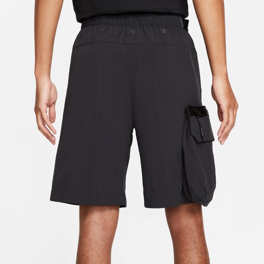 Nike tech hot sale woven crinkle short