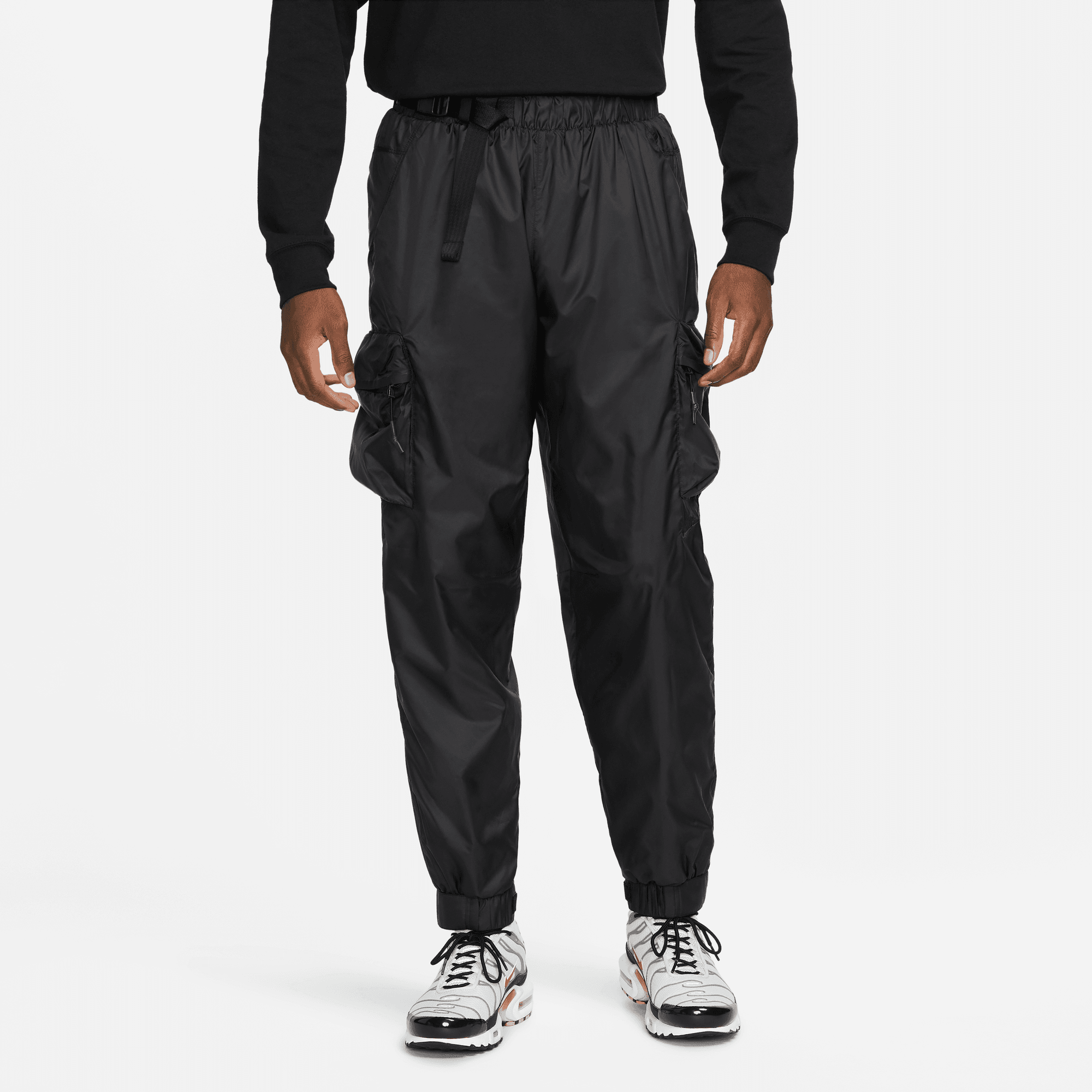 Nike Sportswear Repel Tech Pack Black Lined Woven Pants – Puffer Reds