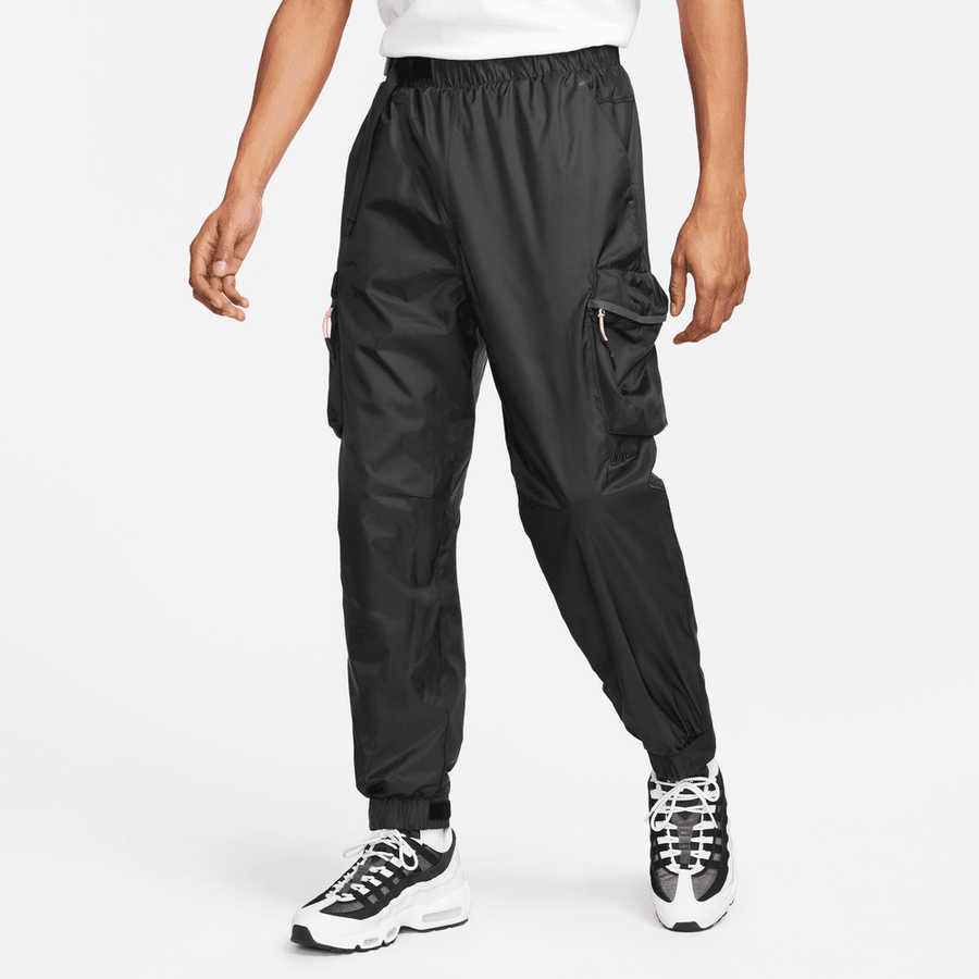 Nike Sportswear Repel Tech Pack Men's Black Lined Woven Pants