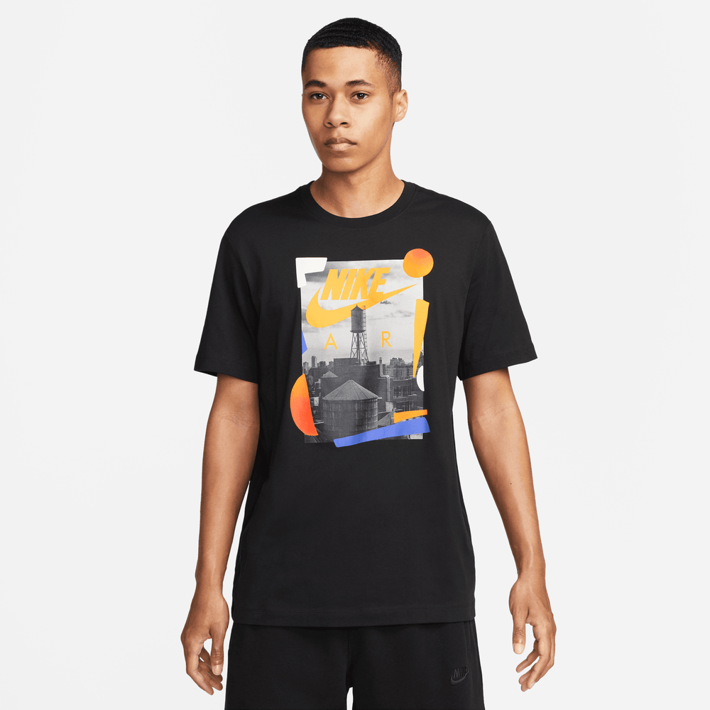 Nike Sportswear Skyline Graphic Black T-Shirt