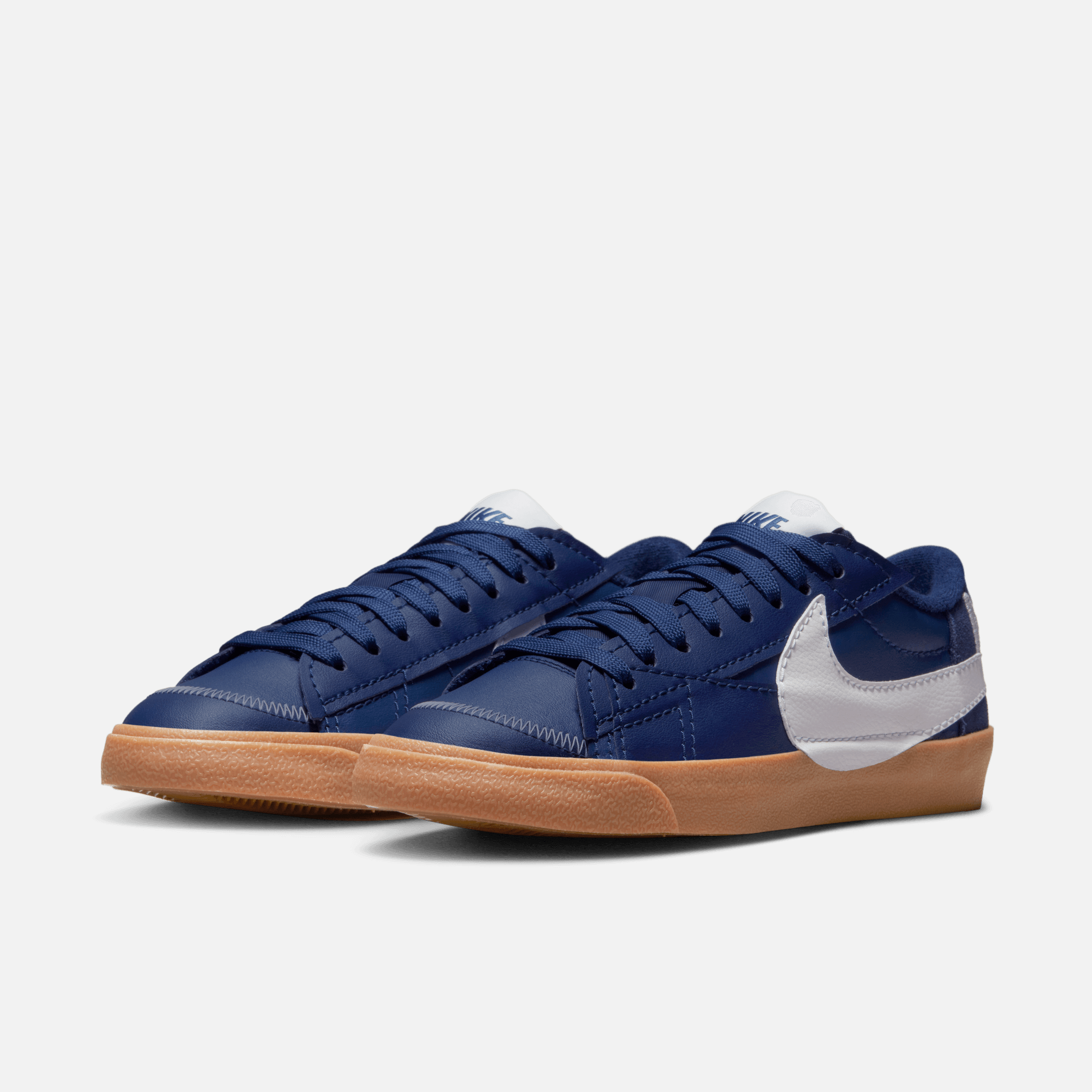 Nike sales blazer gum