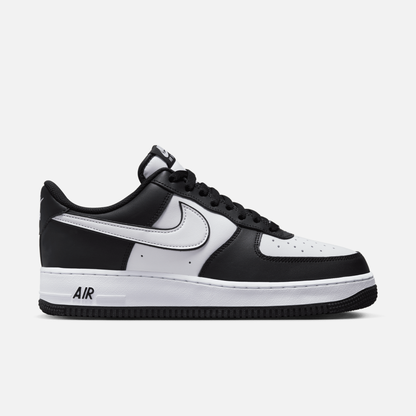 Nike Air Force 1 '07 Low White Swoosh Panda