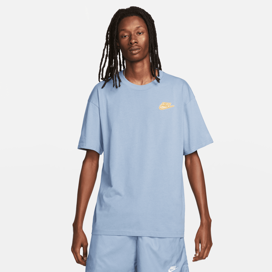 Nike Sportswear Men's Air Patch Graphic T-Shirt