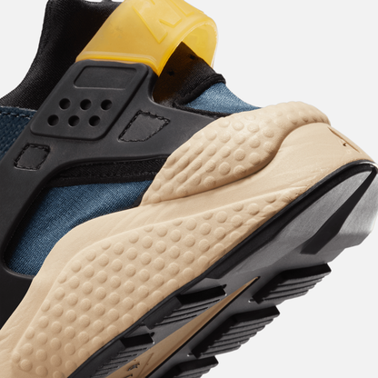 Nike Air Huarache Premium 'Michigan' Nike