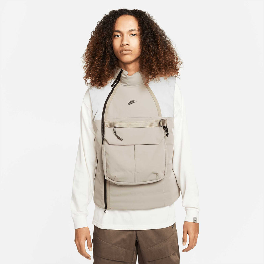 Nike Sportswear Therma-Fit Tech Pack Vest Beige Nike
