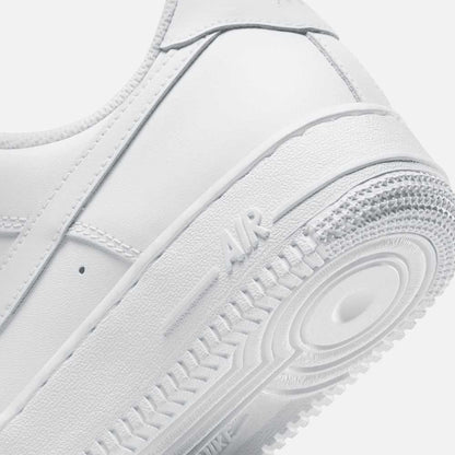 Nike Women's Air Force 1 '07 'Triple White' Nike