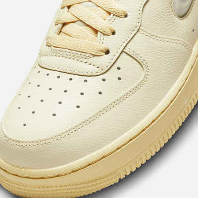 Nike Women's Air Force 1 '07 LX Coconut Milk Nike