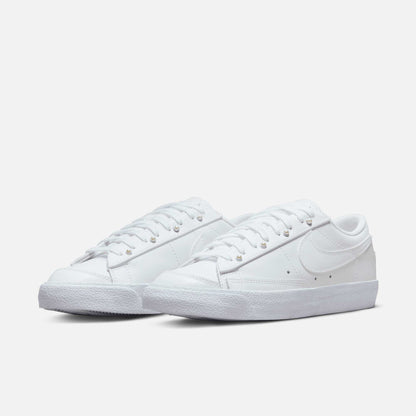 Nike Women's Blazer Low '77 SE Pearl Eyelet Nike