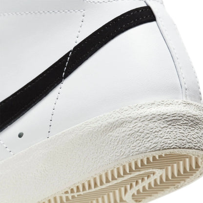 Nike Women's Blazer Mid '77 'White/Black' Nike